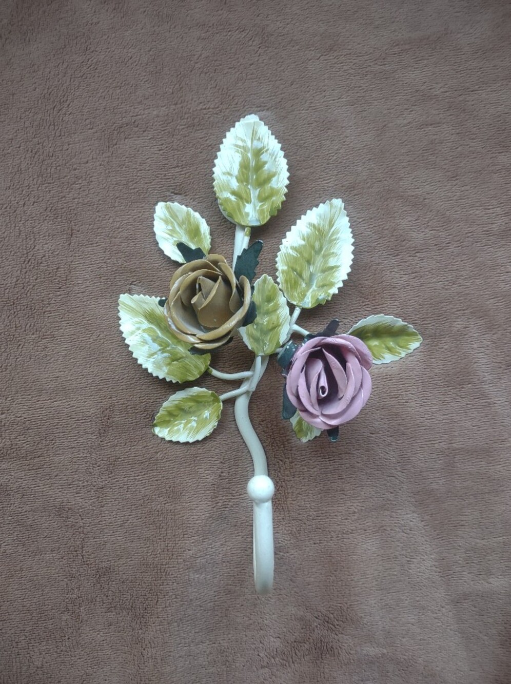 Floral Metal Wall Hook with Green Leaves and Pink & Tan Roses